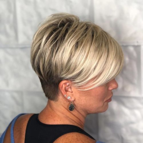 Over 40 Trendy Undercut Pixie