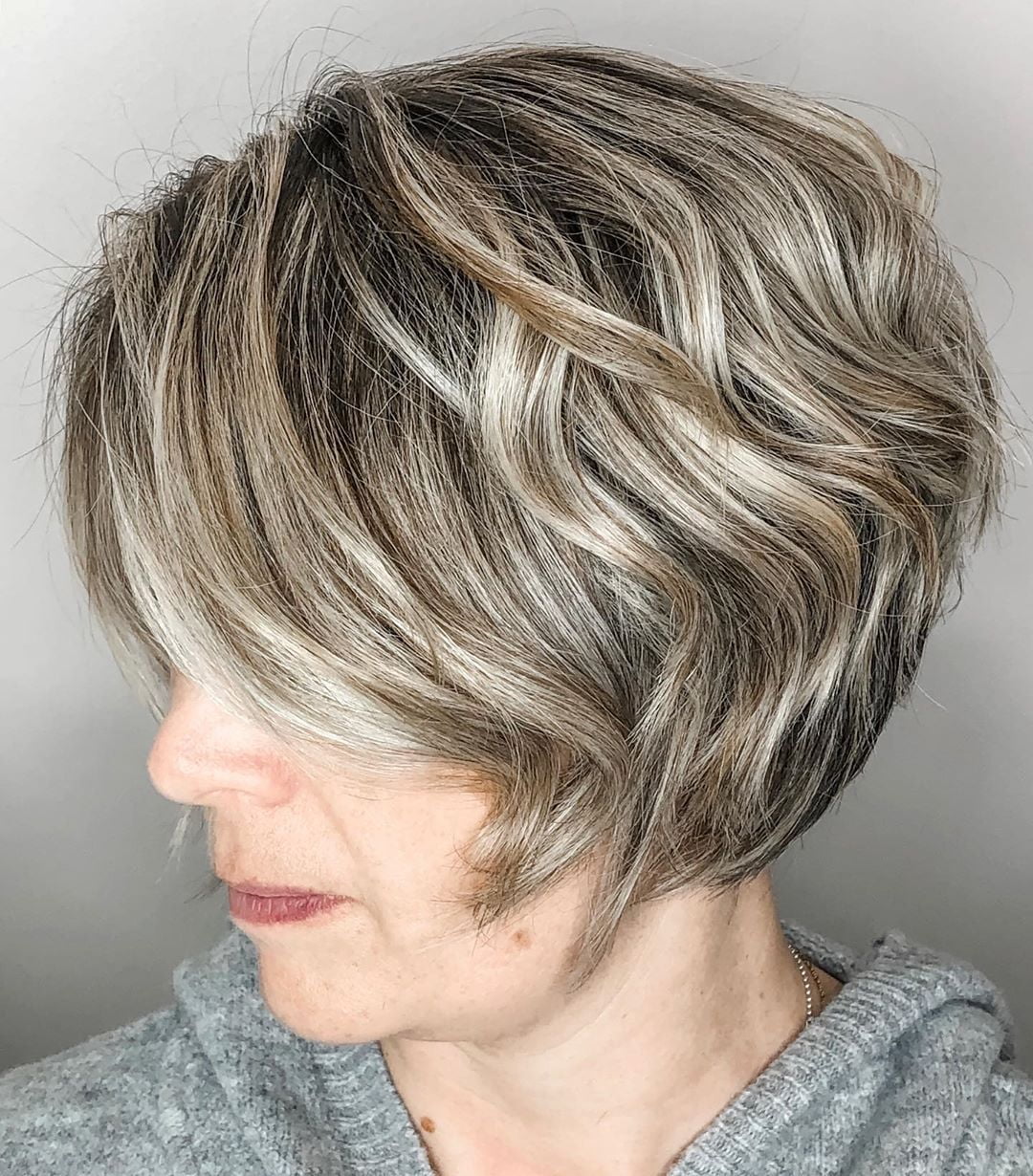 Short Bob with Loose Waves