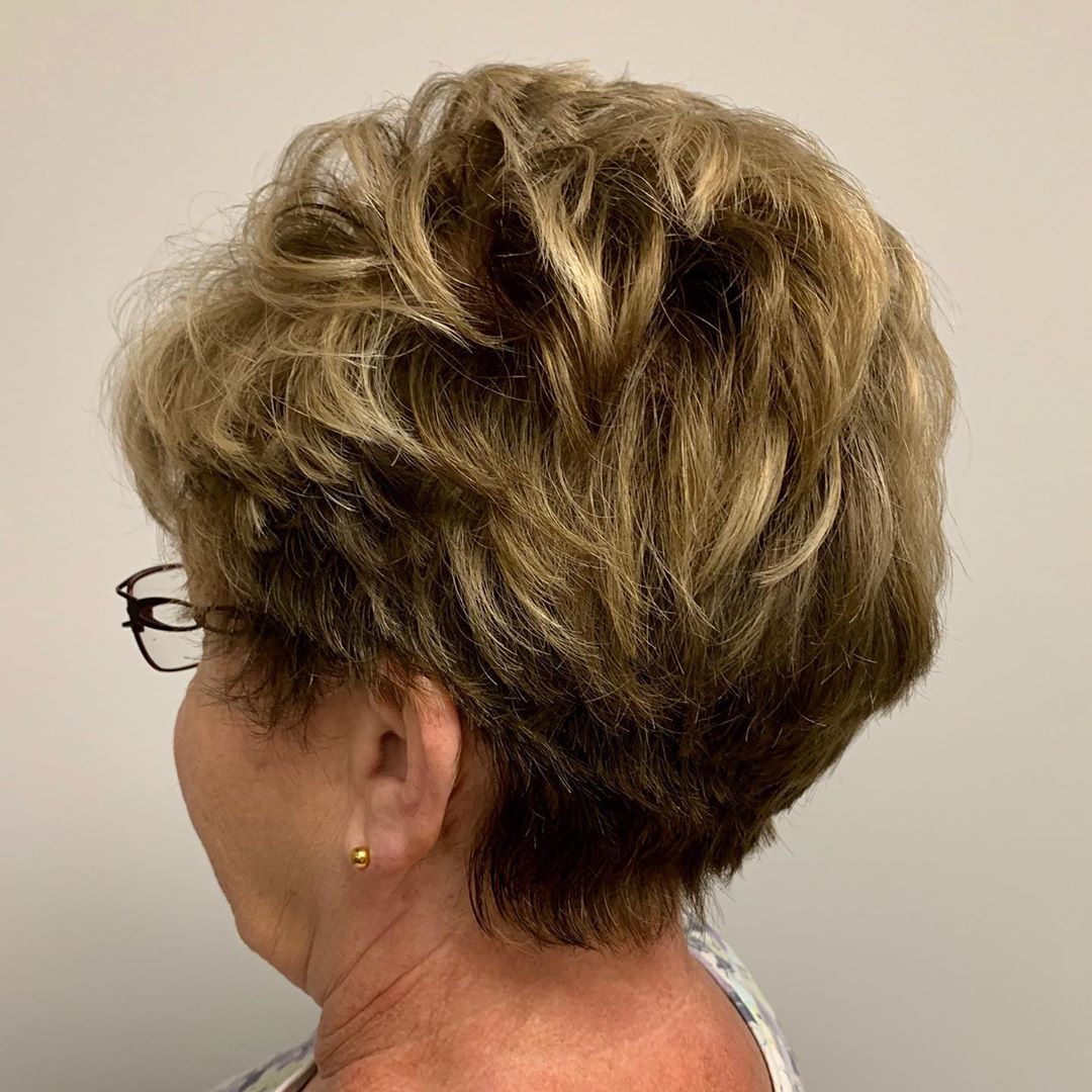 40 Short Haircuts for Women Over 60 ⋆ Palau Oceans