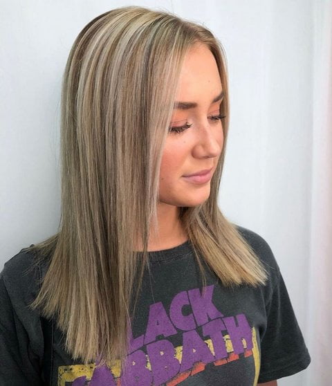 Medium Blonde Hair with Lowlights