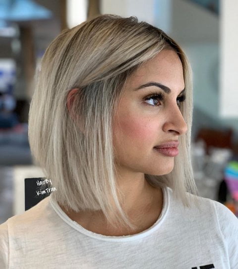 Regular Bob Haircut for Thin Hair